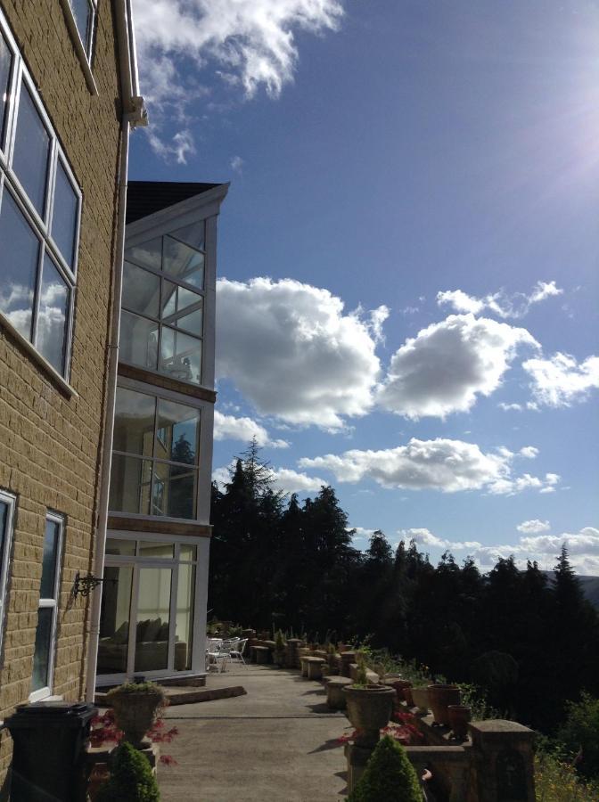 Rowan House Bed Breakfast Main House & Self Contained Self Catering Apartment Cymmer エクステリア 写真