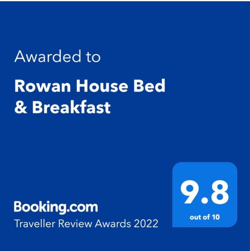 Rowan House Bed Breakfast Main House & Self Contained Self Catering Apartment Cymmer エクステリア 写真