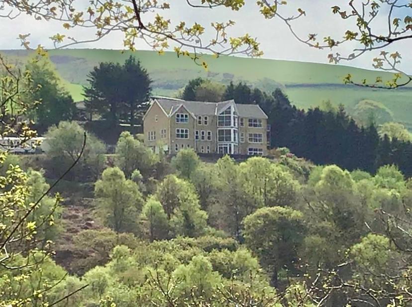 Rowan House Bed Breakfast Main House & Self Contained Self Catering Apartment Cymmer エクステリア 写真